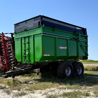 Silage wagon